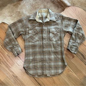 VINTAGE Wool Pendleton Pearl Snap Plaid Button Up Sz M